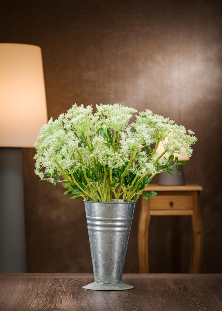 Ramo di Angelica artificiale finto fiorito